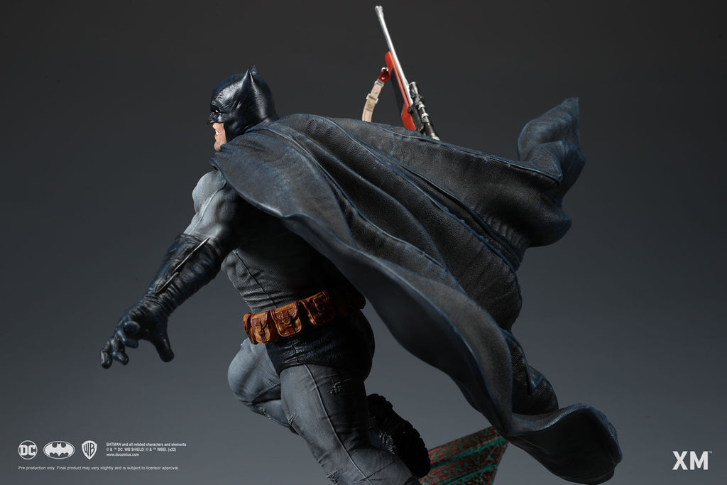 Batman: The Dark Knight Returns Sixth Scale Figure