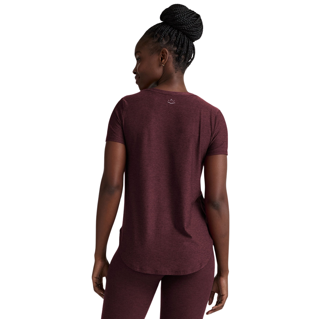 Beyond Yoga Featherweight On The Down Low Tee – Women's