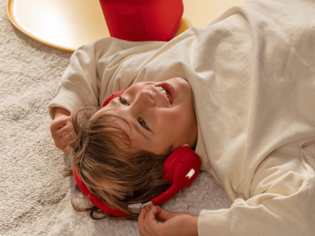 Bluetooth Headphones: Sunset Red
