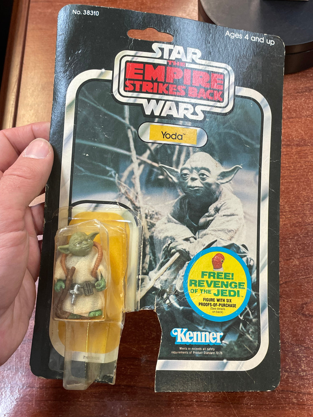 Brown Snake Yoda with Card ESB 9509 (Vintage Star Wars, Kenner) **Open Card**