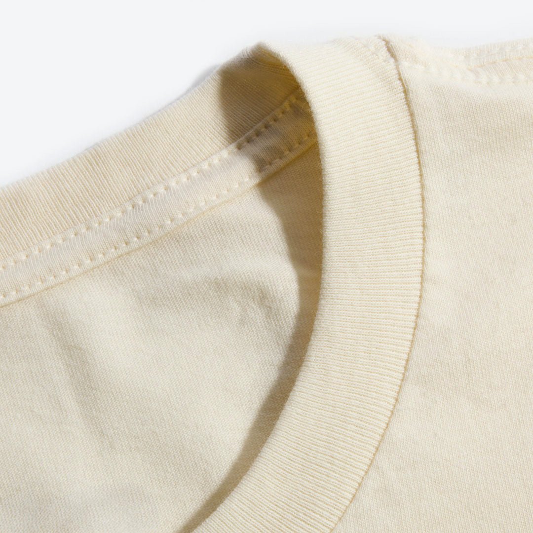 Mos Eisley Cantina Classic Comfort Tee