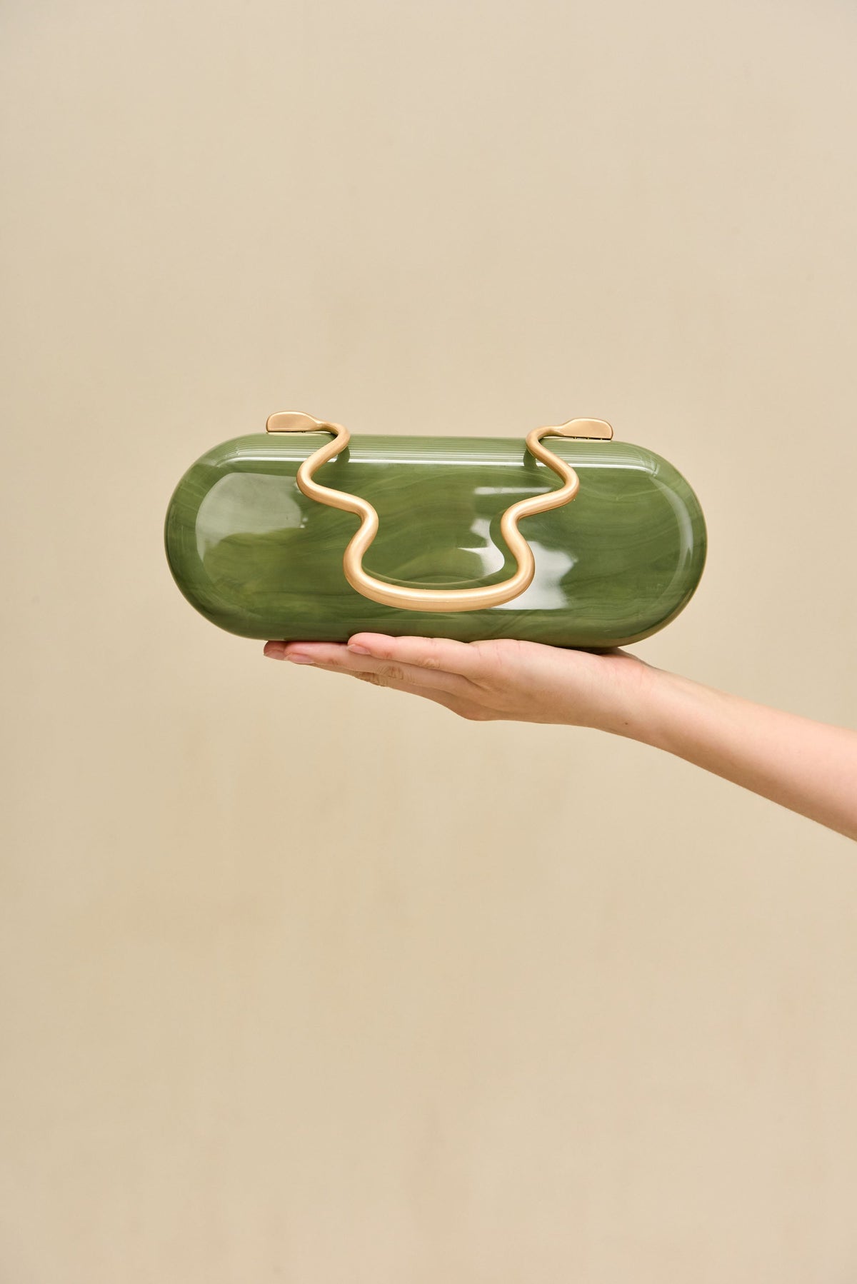 Cult Gaia Ilaria Clutch