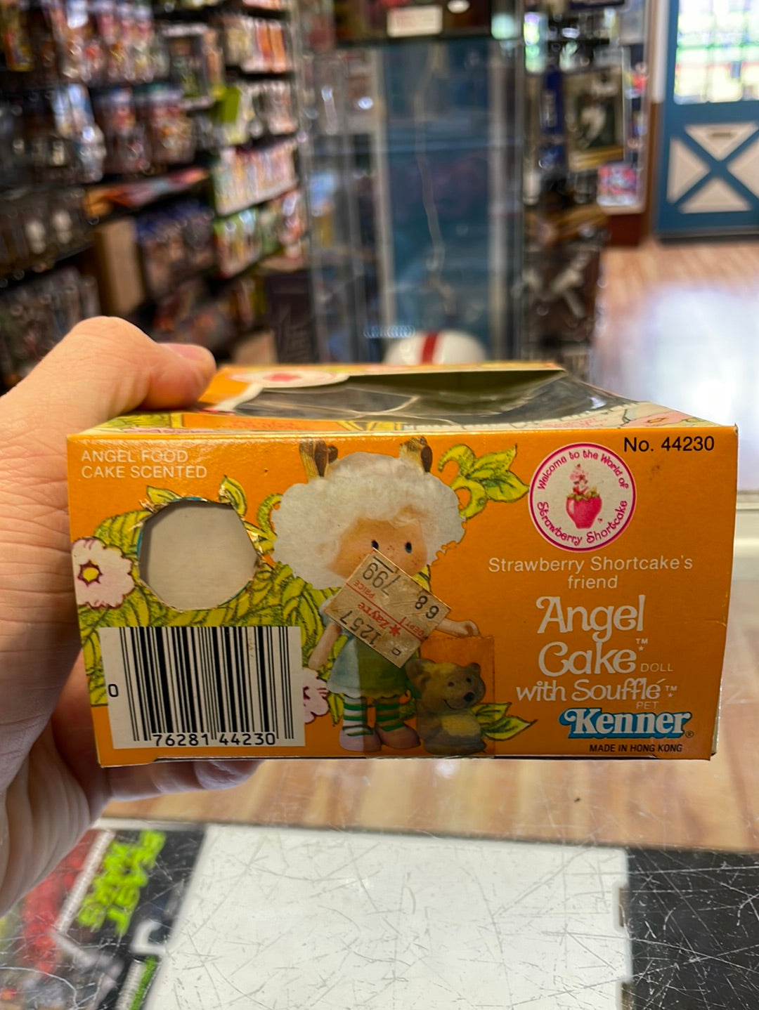 Angel Cake with Souffle (Vintage Strawberry Shortcake, Kenner) Open Box
