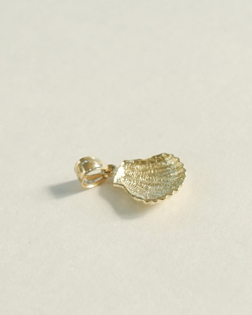 14k Gold Shell Charm