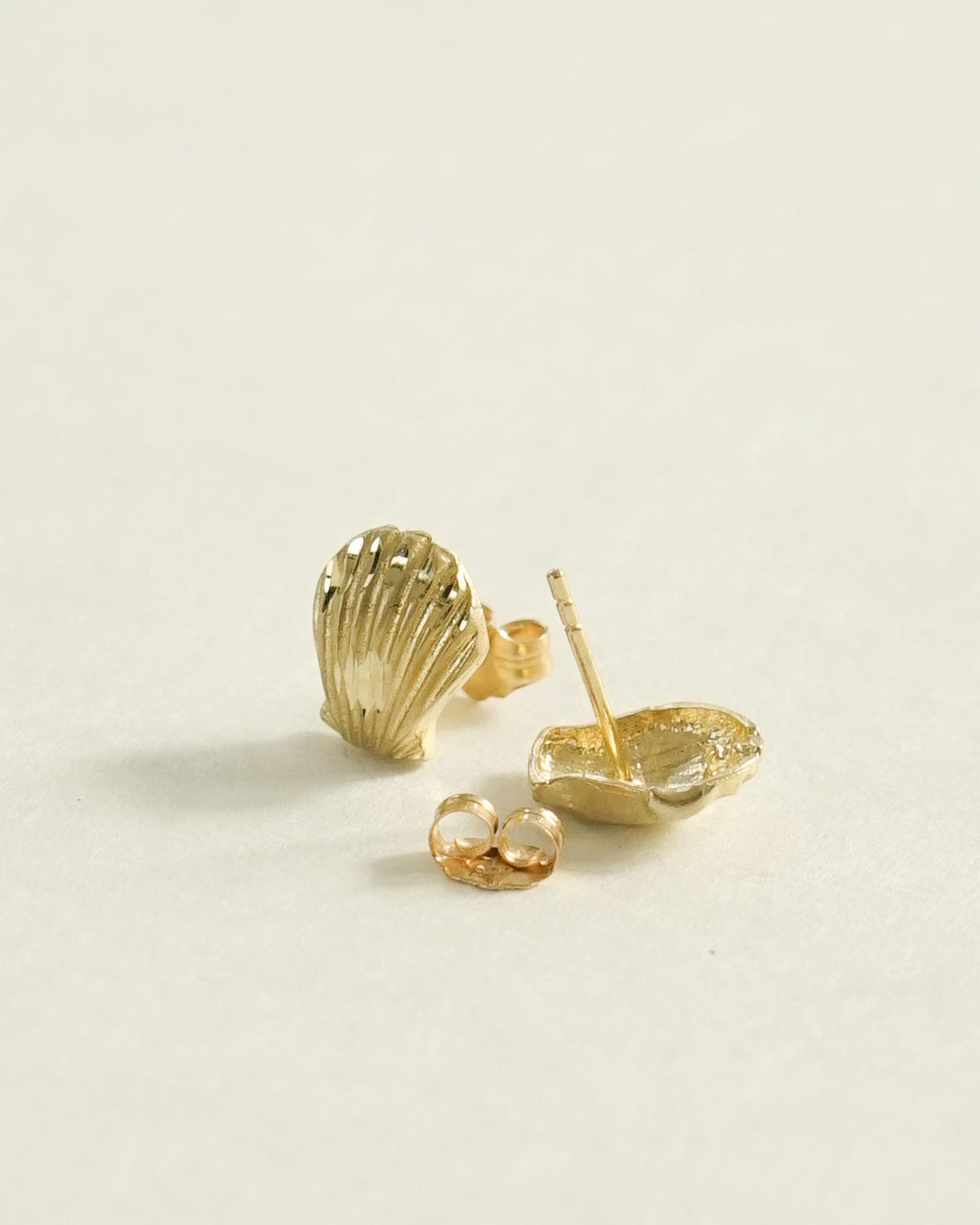 14k Gold Shell Earrings