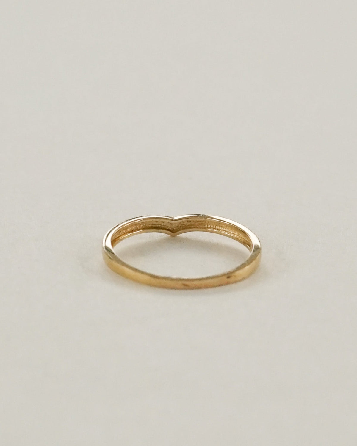 14k Gold Ring / size: 8