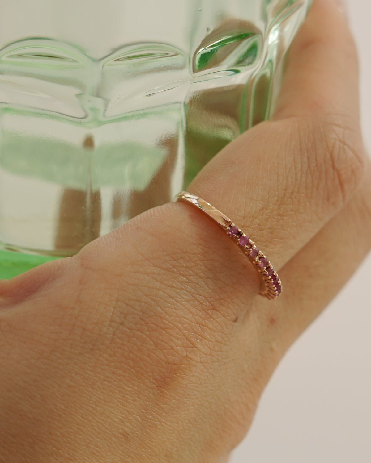 14k Gold Ring w/ Pink Sapphire / size: 7