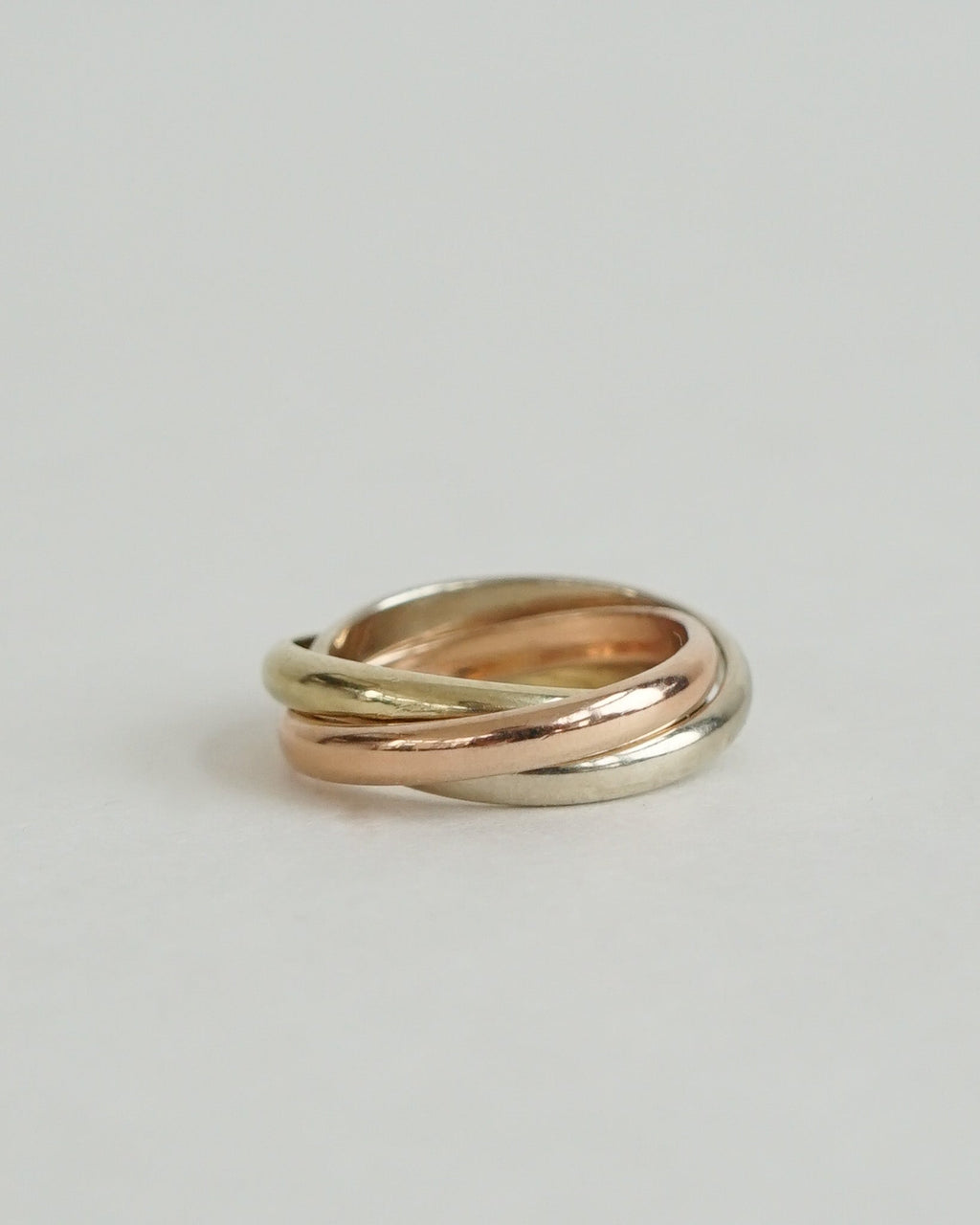 14k Gold Trinity Ring / size: 7
