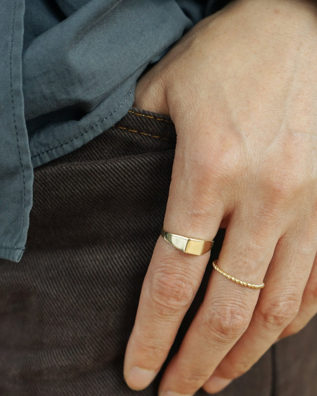 14k Gold Stackable Ring / size: 7.75