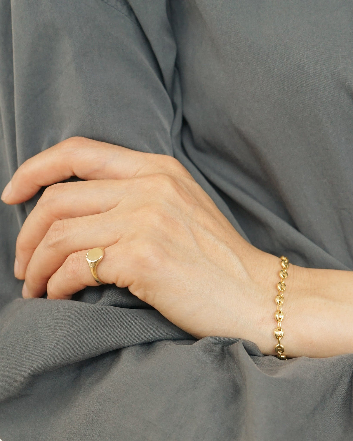 14k Gold Anchor Chain Bracelet