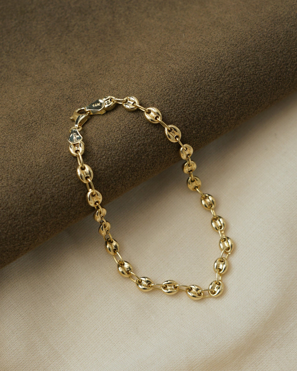 14k Gold Anchor Chain Bracelet