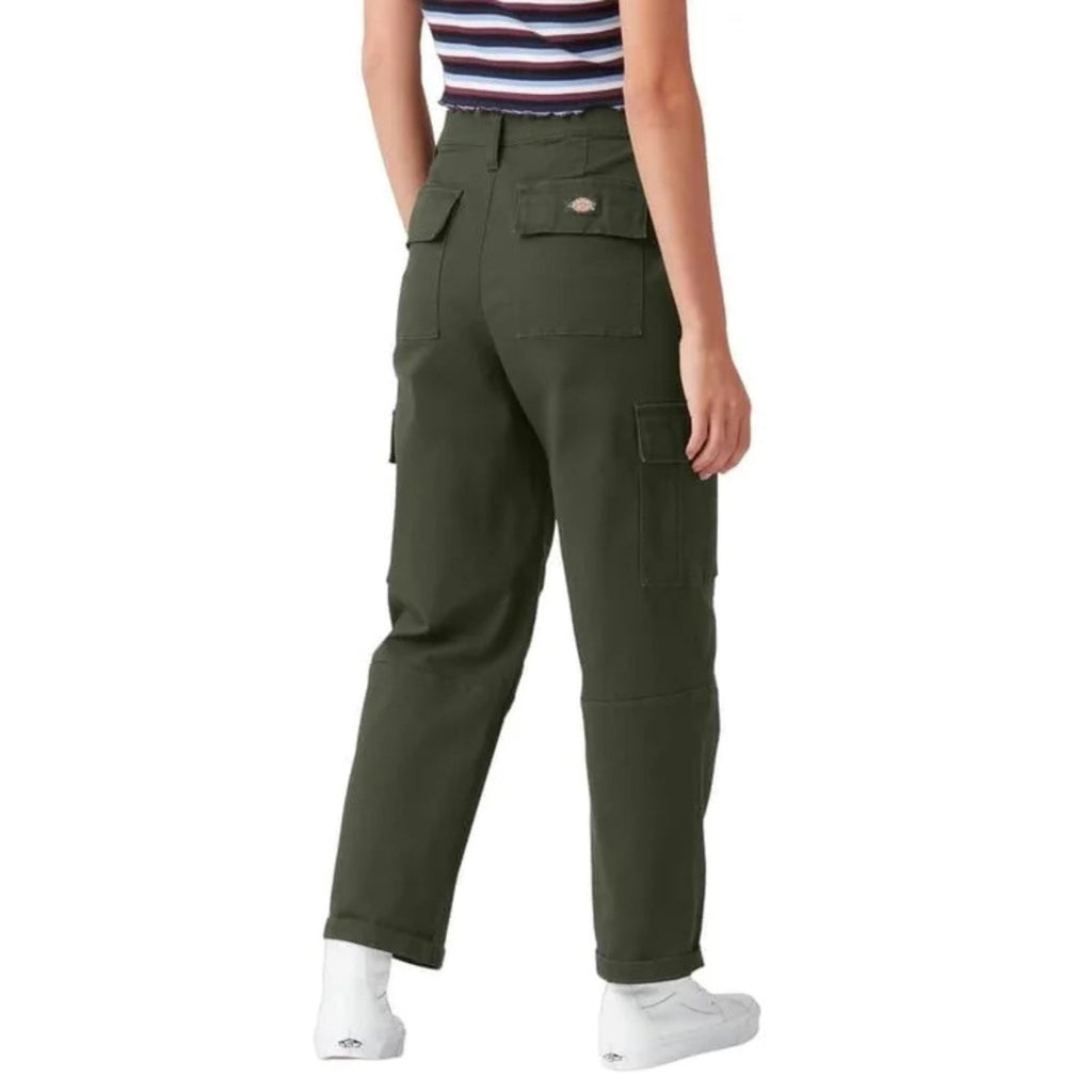 Dickies Relaxed Fit Cropped Cargo Pants – Women's