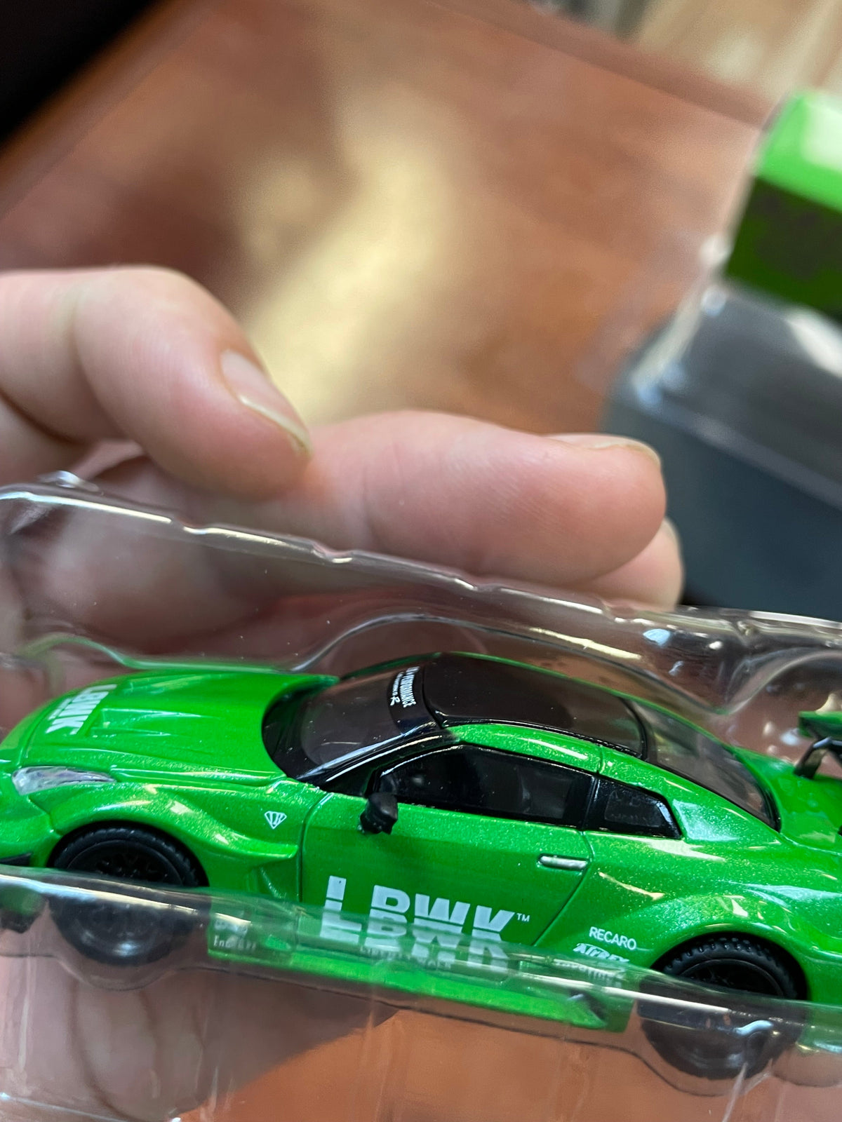 Apple Green Silhouette Nissan 35GT-RR (Mini GT, Diecast )