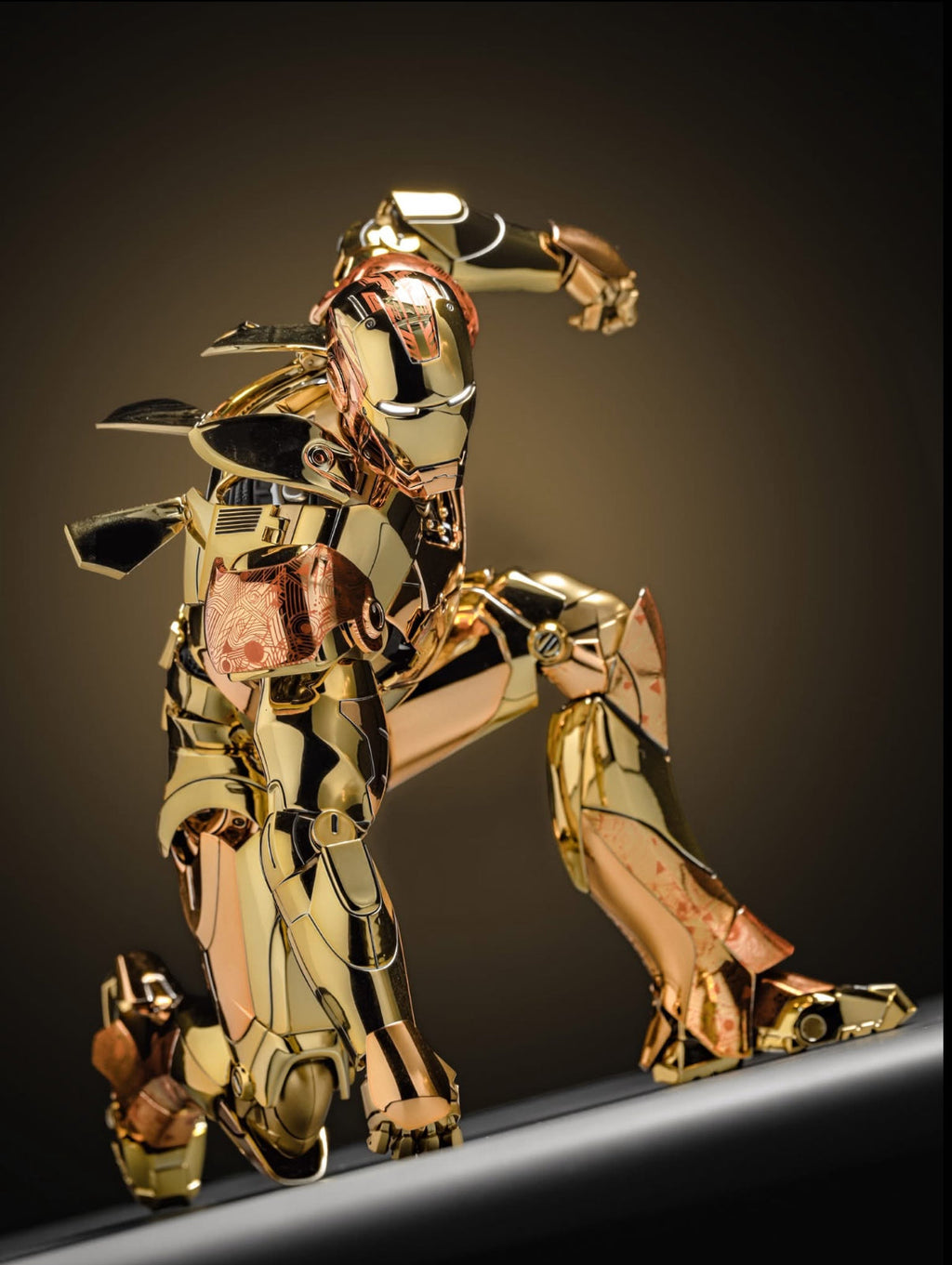 READY🔥Hot Toys MMS848d78 Iron Man Mark III (Golden & Copper Gold Version) Special Edition [Hot Toys Exclusive]