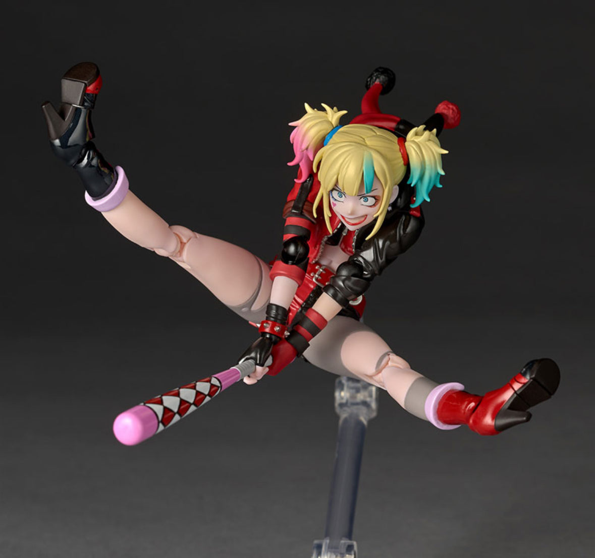 Revoltech Amazing Yamaguchi Harley Quinn Suicide Squad ISEKAI Ver. By Kaiyodo