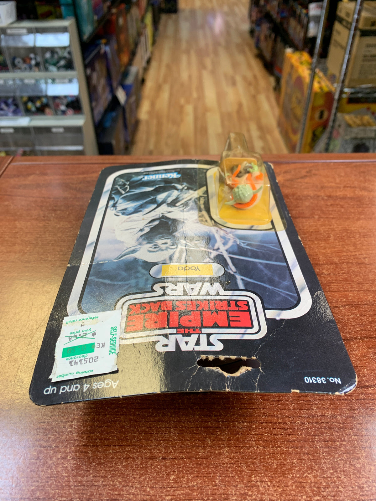 Yoda ESB 32B  (Vintage Star Wars, Kenner) SEALED