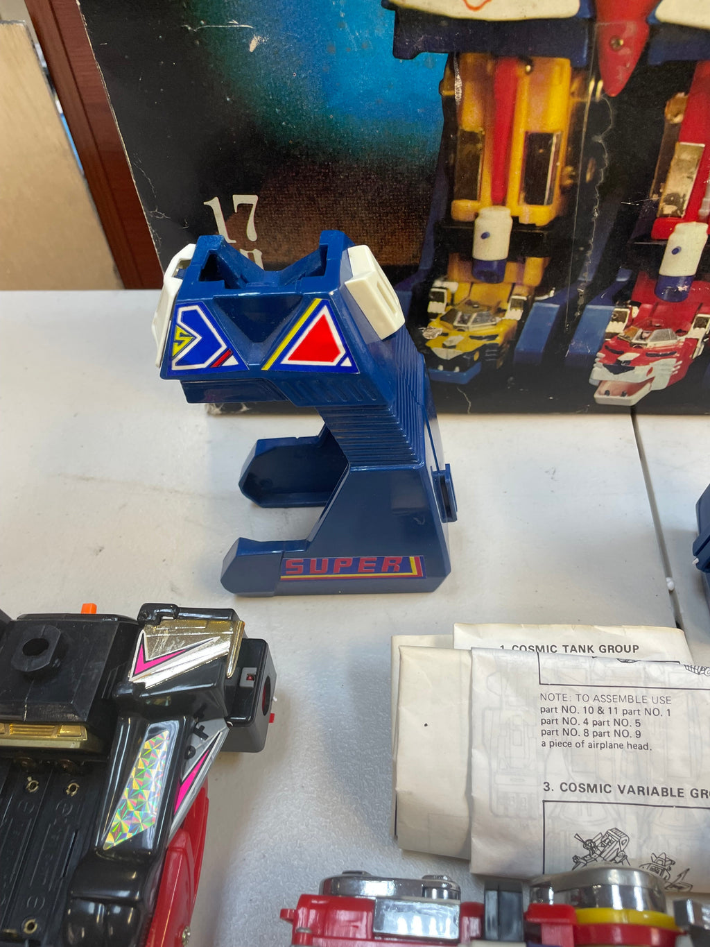 Super Combination Robot B/O 17 in 1 (Vintage Voltron KO, Hsiang Shan Toys)