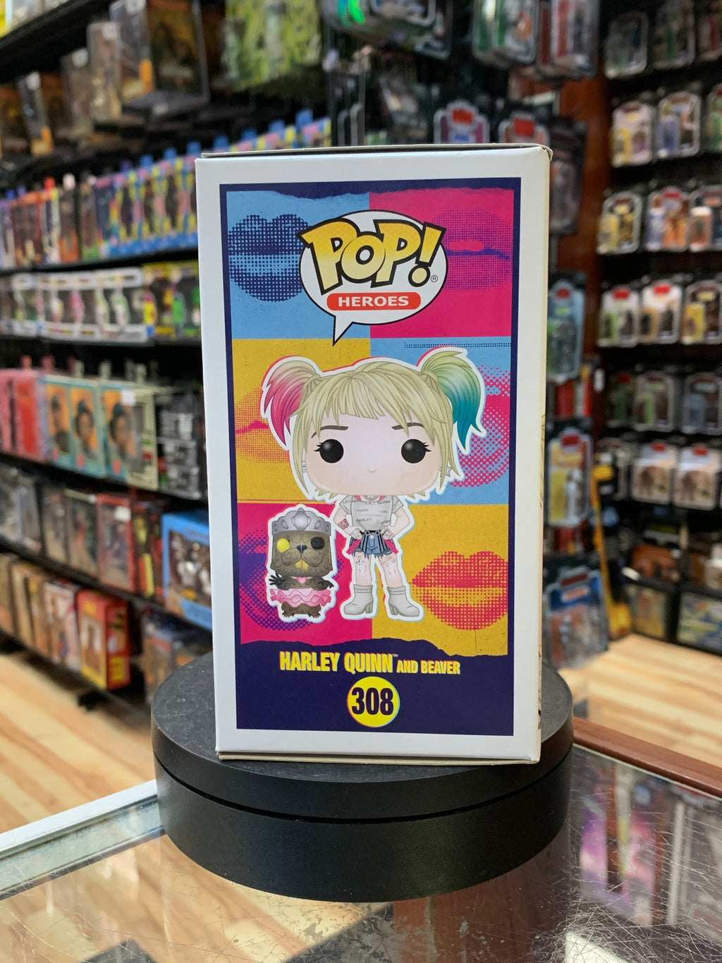Harley Quinn and Beaver #308 (Funko Pop, DC Comics)