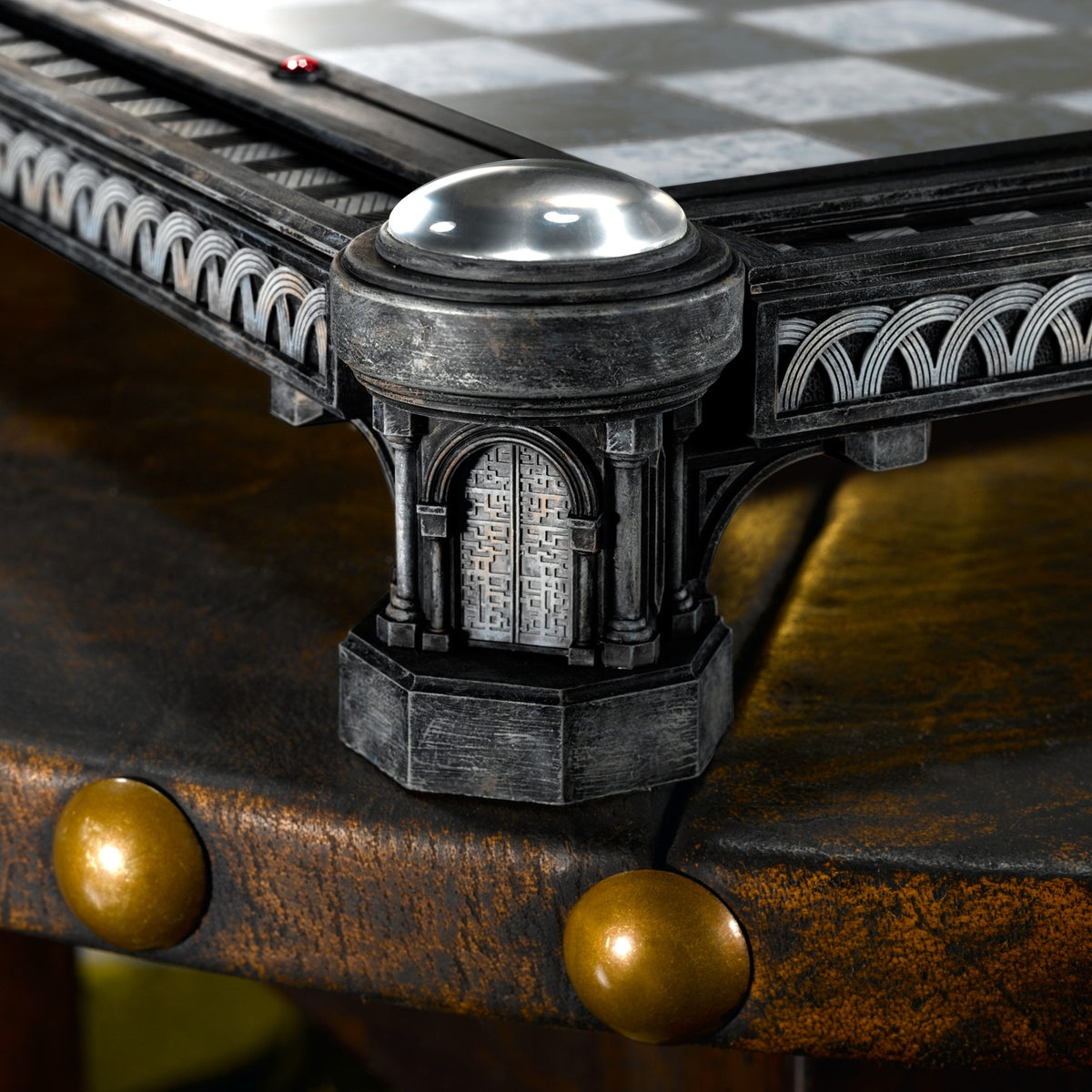 Final Challenge Chess Set
