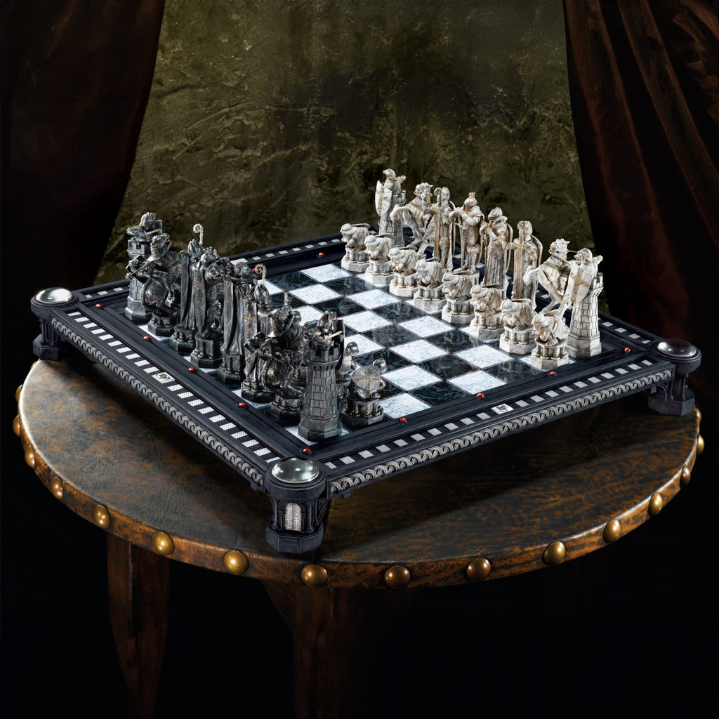 Final Challenge Chess Set