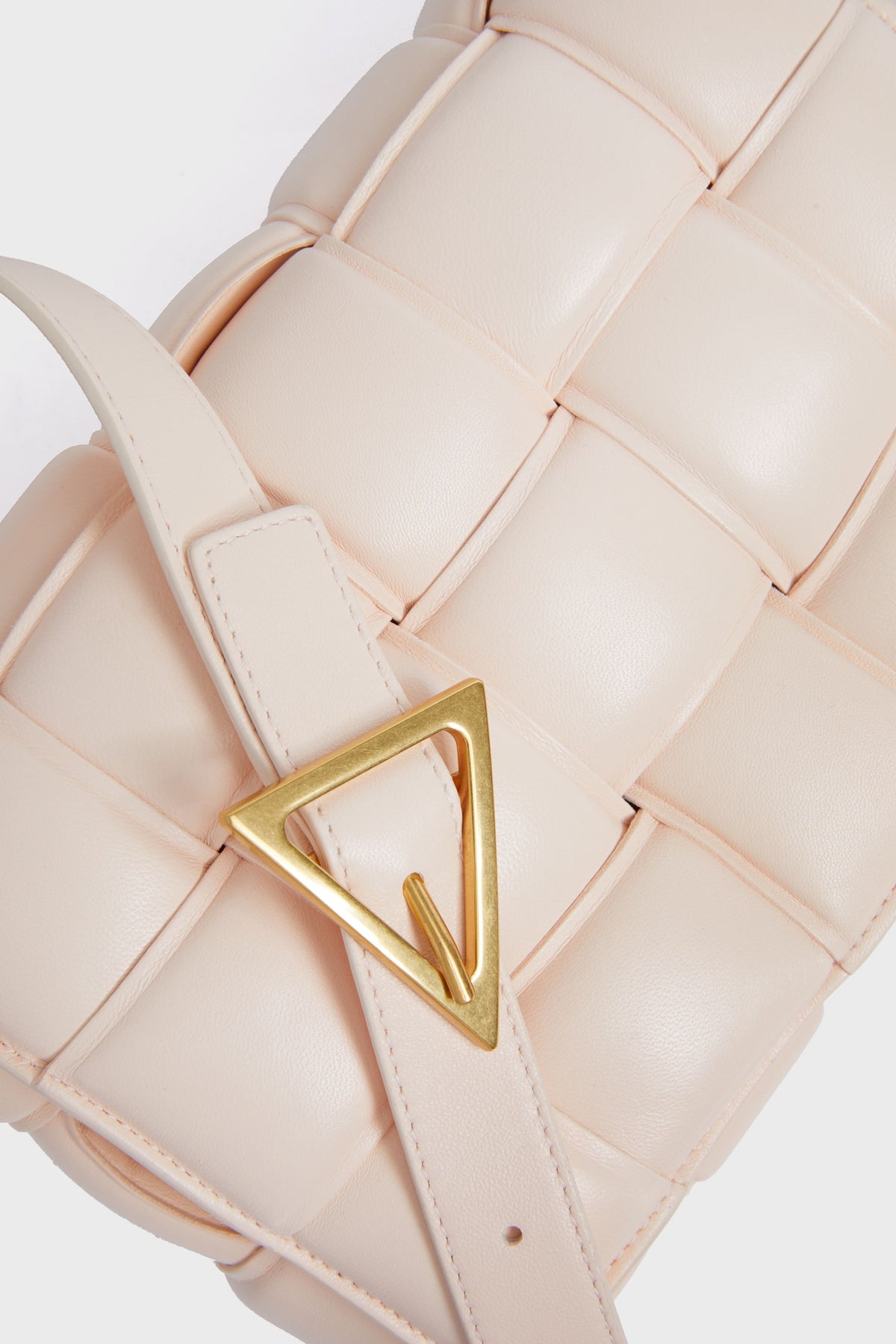 Bottega Veneta Pink Beige Maxi Intrecciato Padette Cassette Bag