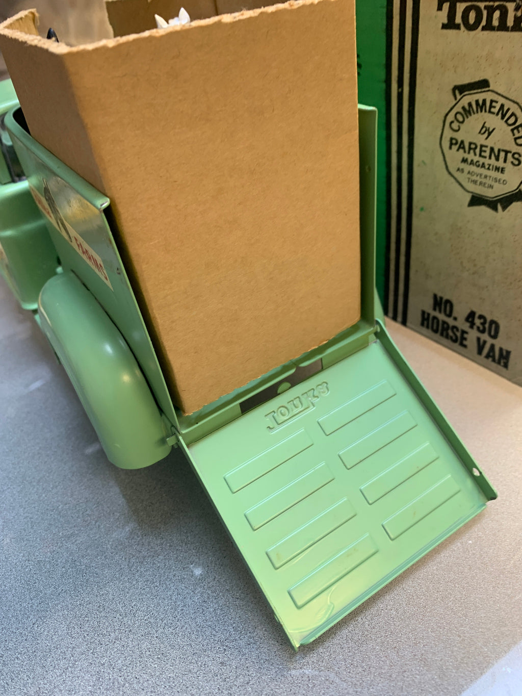 Horse Van No.430 with Box & Inserts (Vintage Tonka, Press Seal) NEW IN BOX