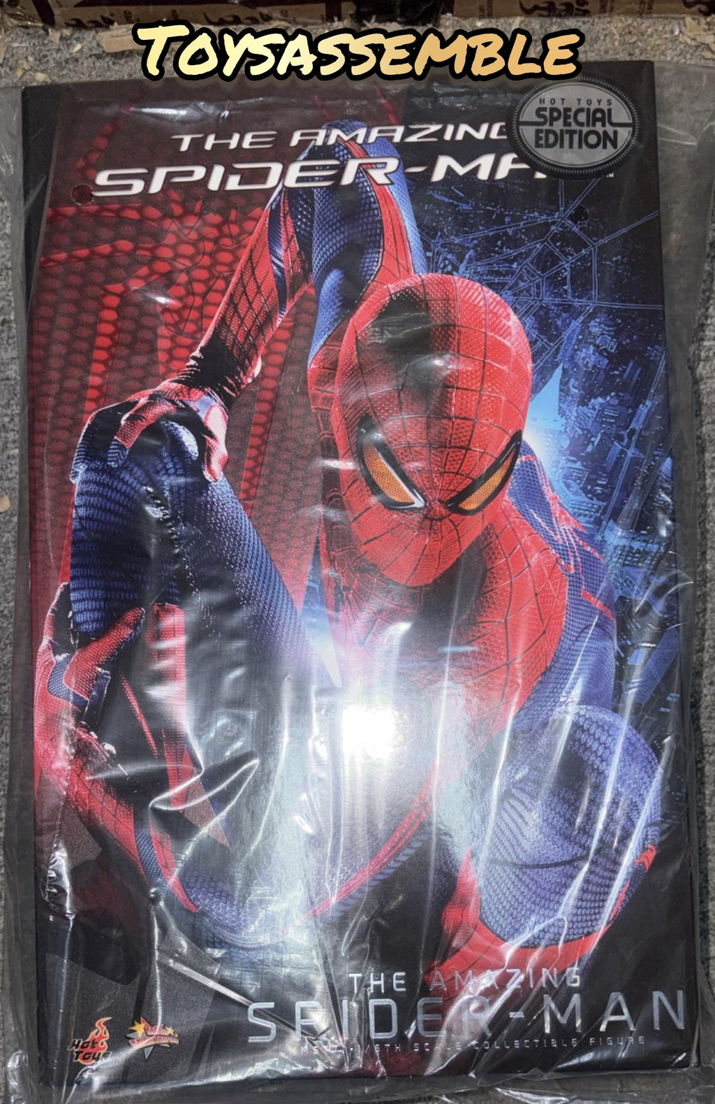 READY🔥Hot Toys MMS771B The Amazing Spider-Man 1/6th Scale The Amazing Spider-Man Collectible Figure (Special Edition) & Collector edition