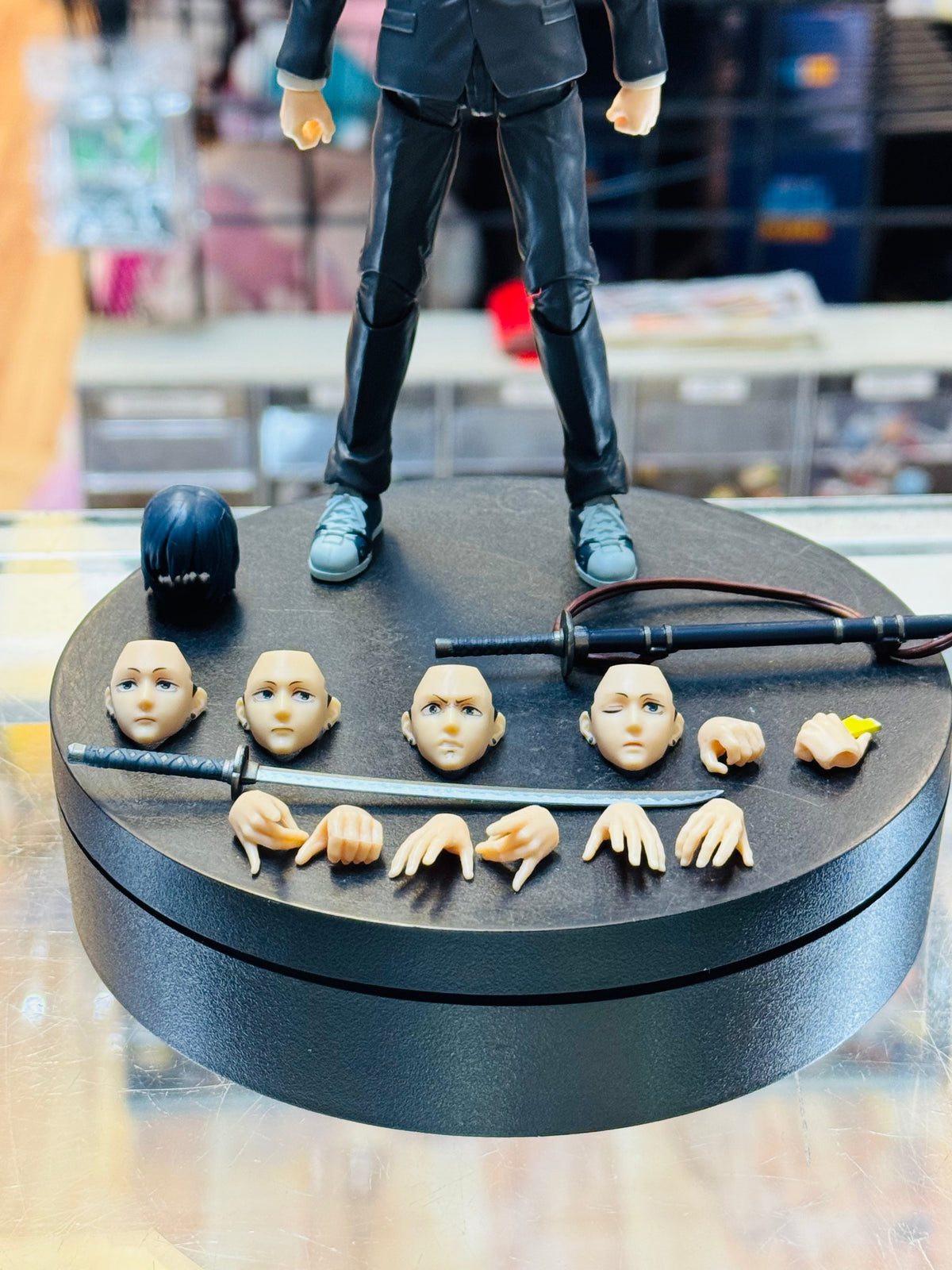 Aki (Bandai SH Figuarts, Chainsaw Man) *INCOMPLETE*