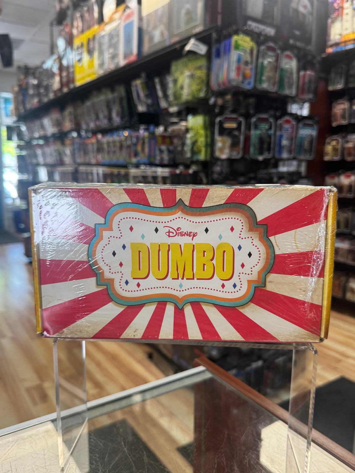 Baby Dumbo Treasure Box #513 (Funko Pop, Disney)