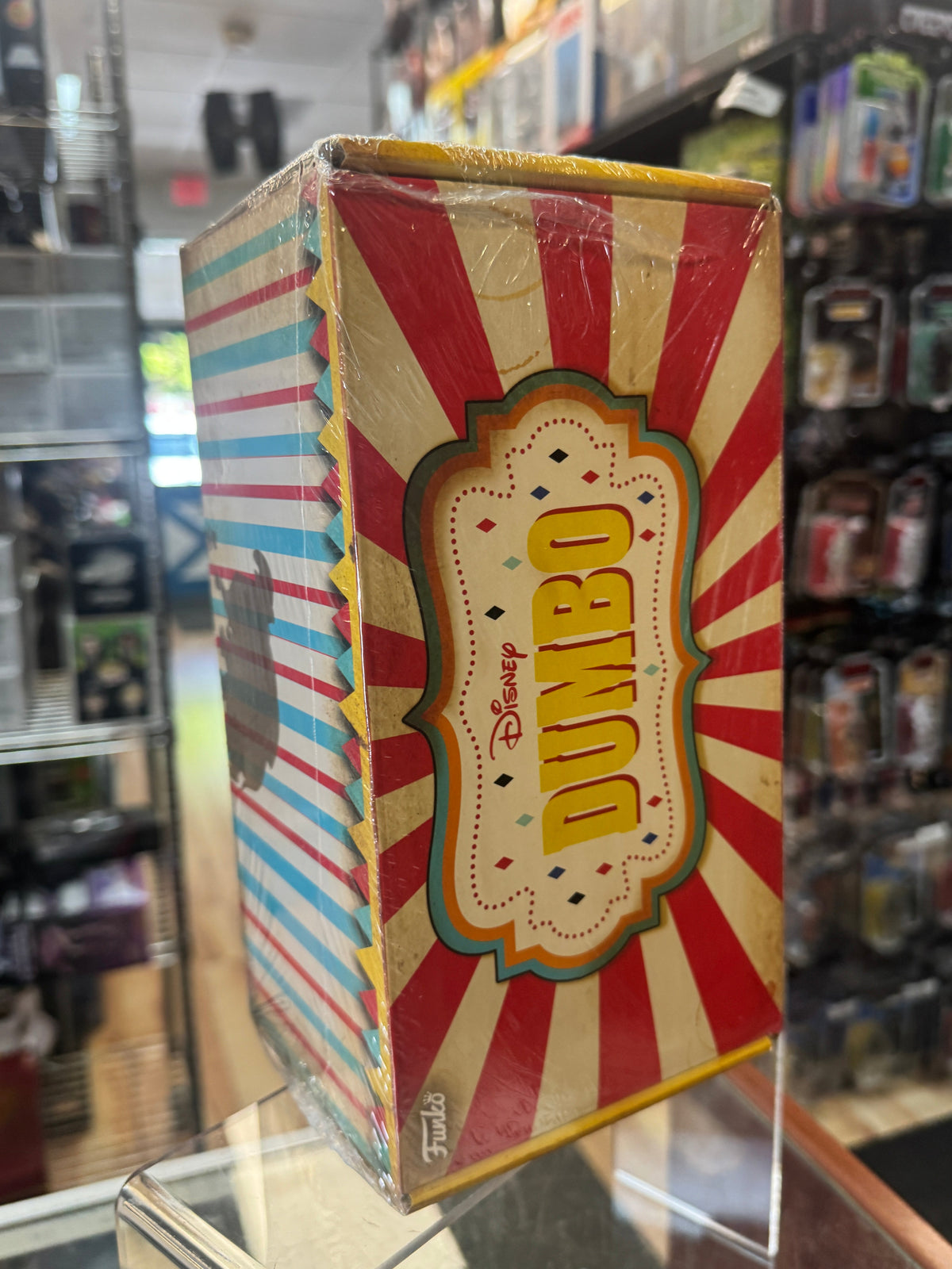 Baby Dumbo Treasure Box #513 (Funko Pop, Disney)