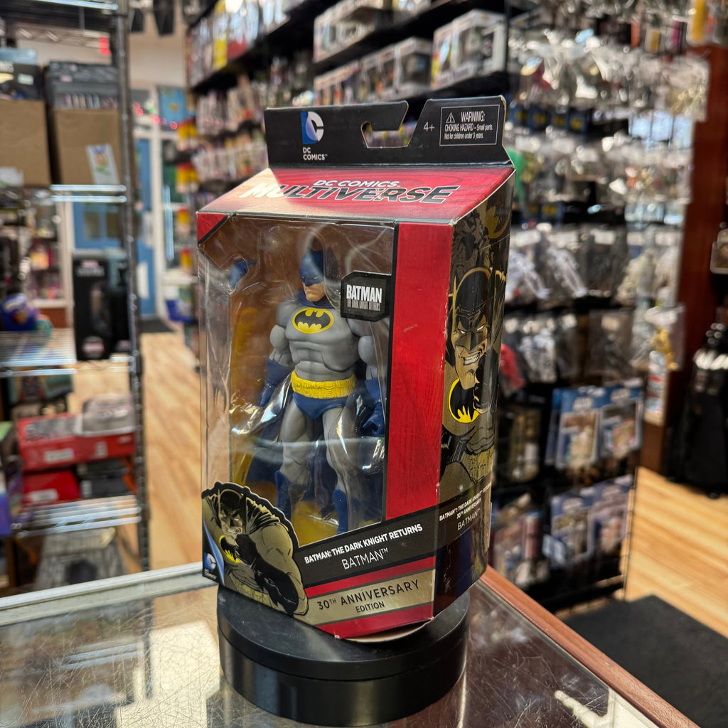 Dark Knight Returns Batman 30th (DC Multiverse, Mattel) *SEALED*