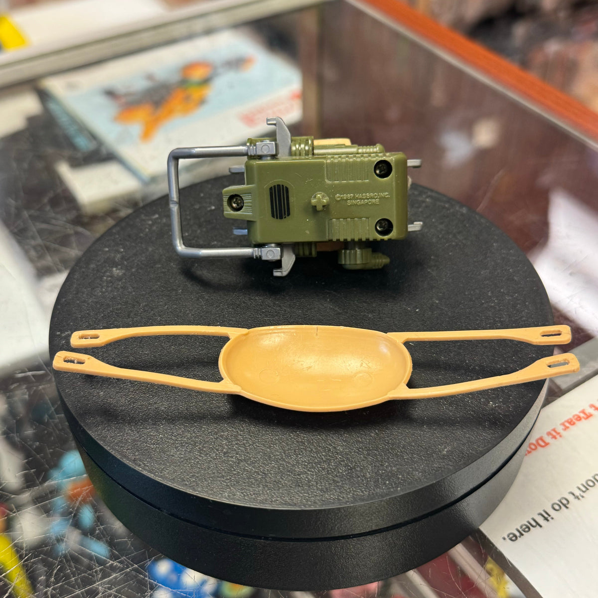 Backpack 6677 (Vintage GI Joe, Hasbro) With Accessories
