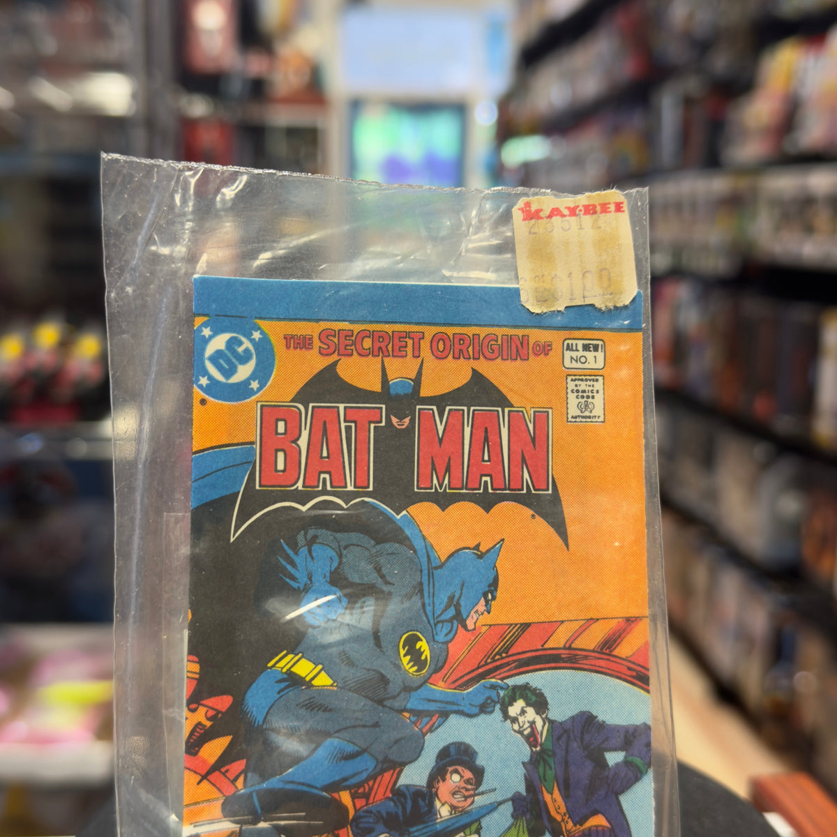 Batman Secret Origin Comic Book Candy (Vintage DC Comics, Leaf) Sealed