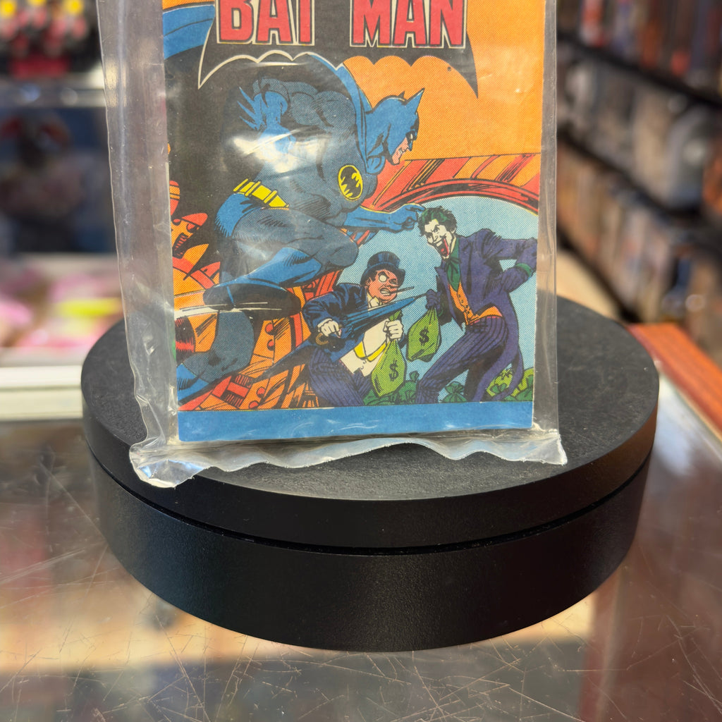 Batman Secret Origin Comic Book Candy (Vintage DC Comics, Leaf) Sealed
