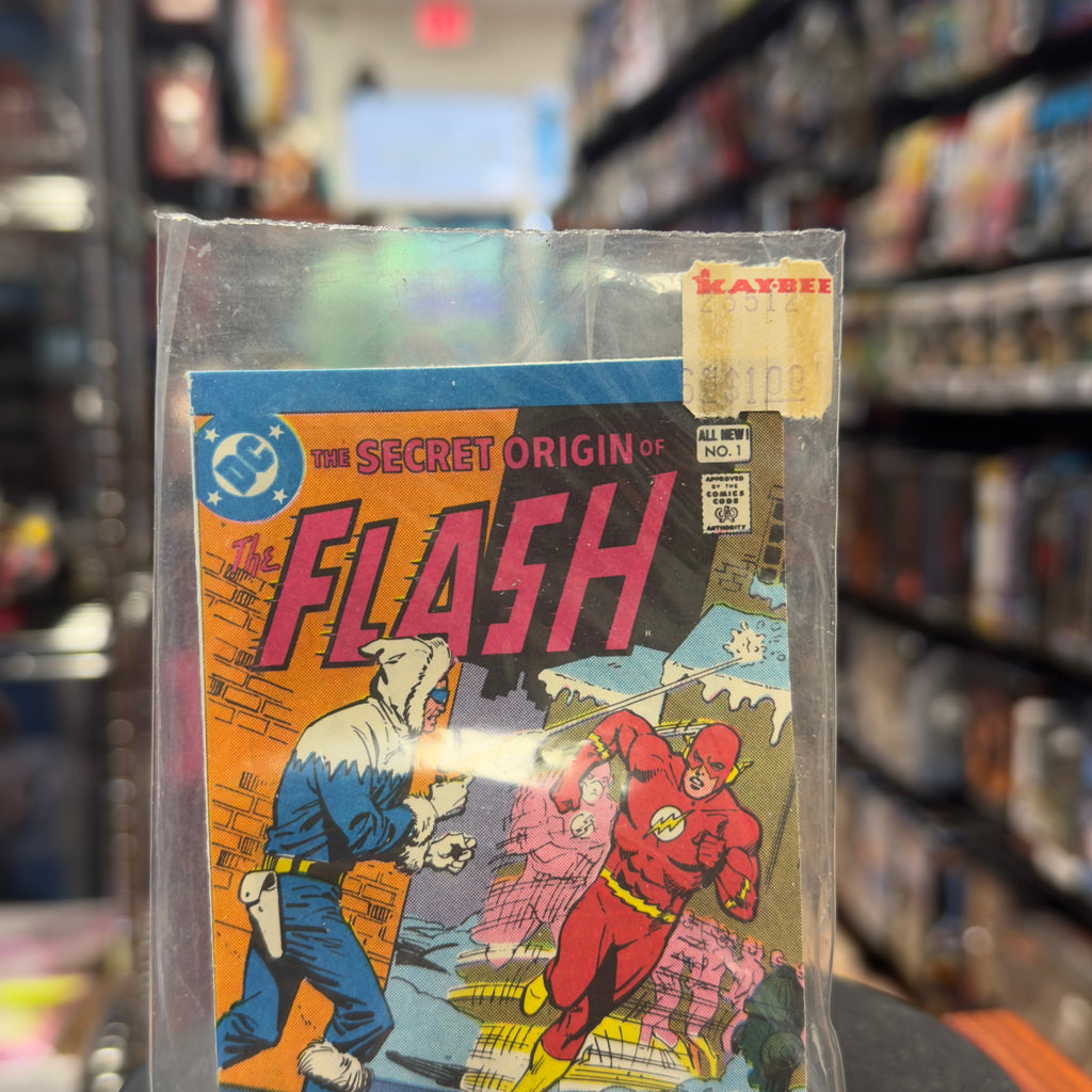 The Flash Secret Origin Comic Book Candy (Vintage DC Comics, Leaf) Sealed