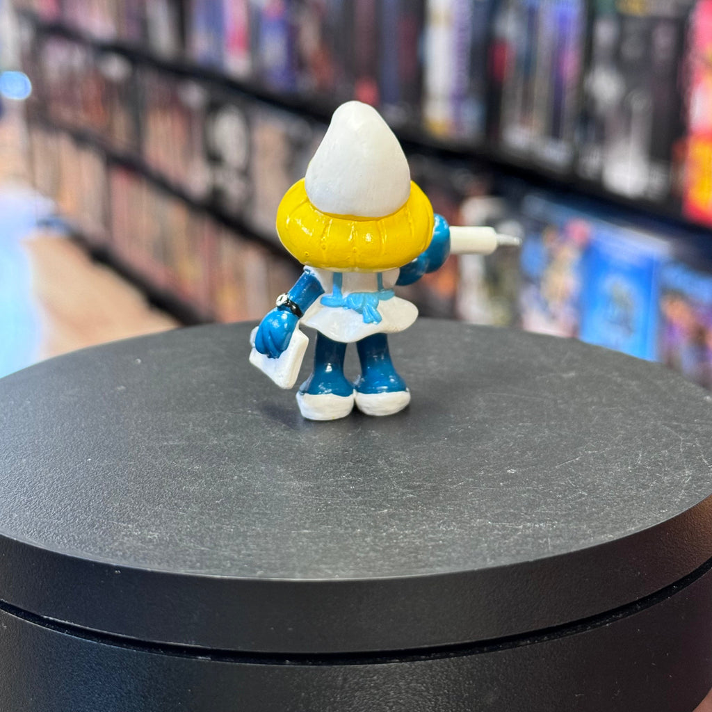 Smurfette Nurse Smurf Mini Figure 7823 (Vintage Smurfs, Schliech Peyo)