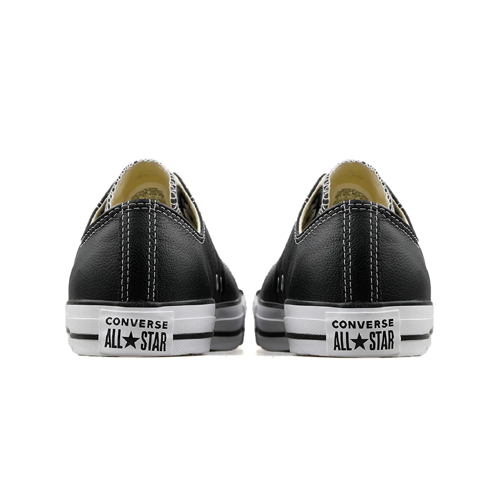 Converse Chuck Taylor All Star Leather Low Top