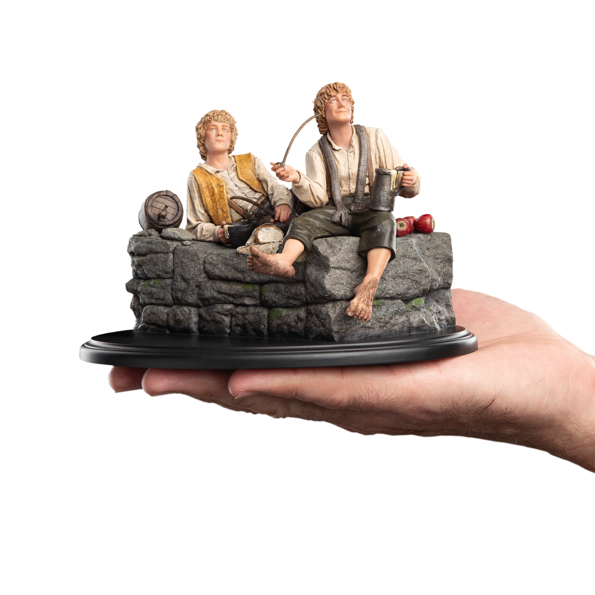 The Lord of the Rings: Merry and Pippin Miniature Statue