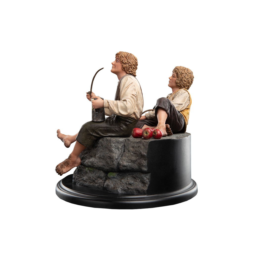 The Lord of the Rings: Merry and Pippin Miniature Statue