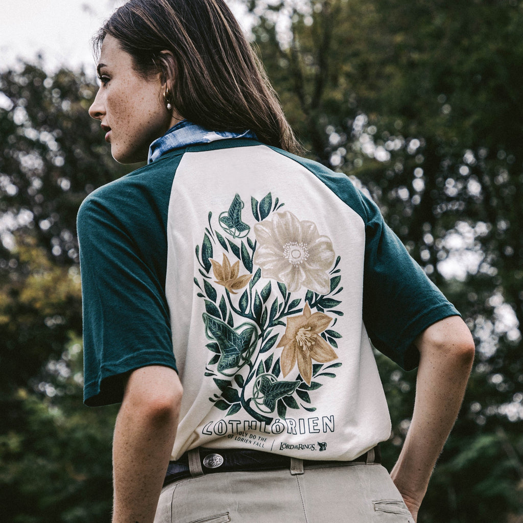 Lothlórien Classic Comfort Raglan Tee