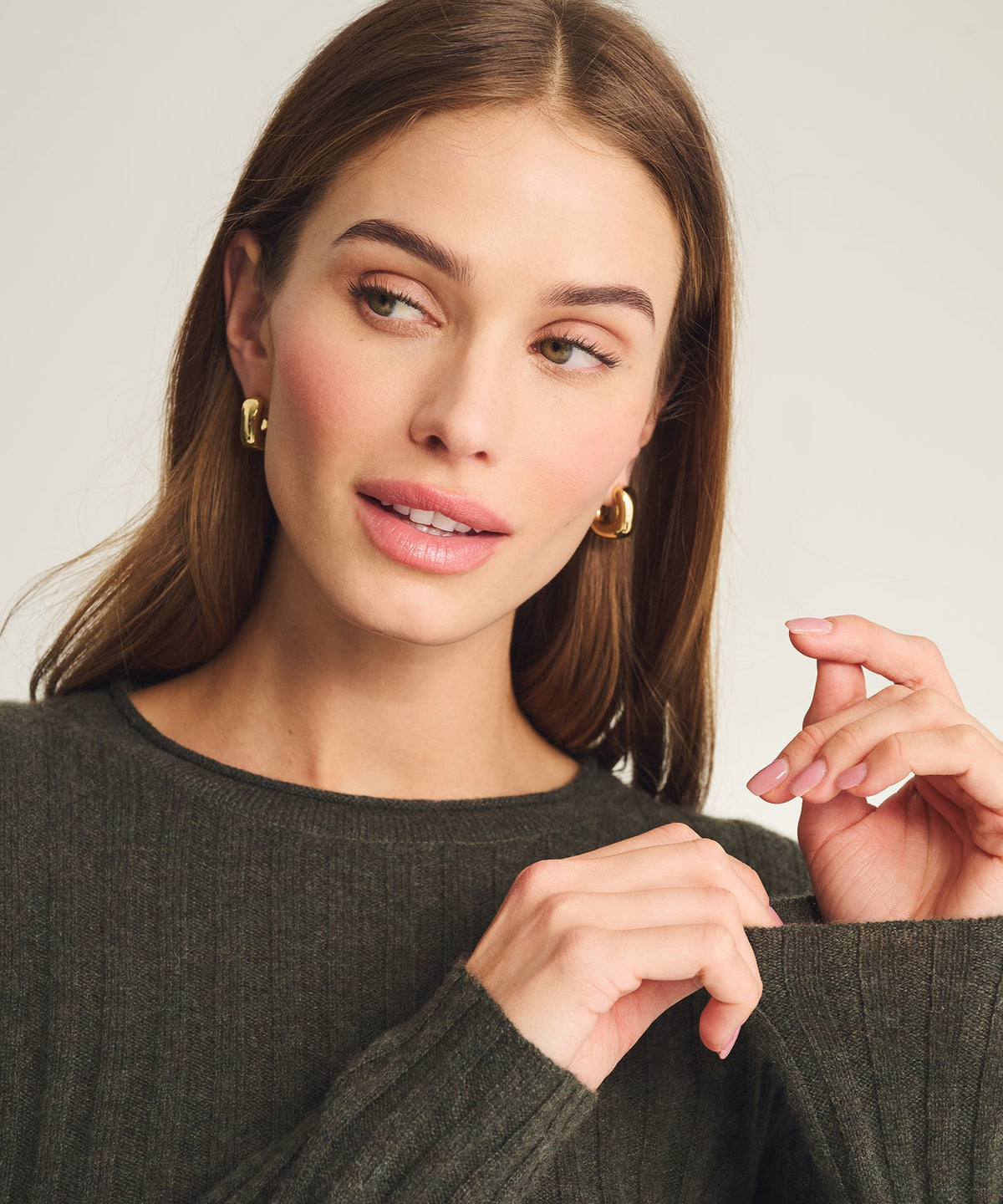 Lightweight Cashmere Ribbed Sweater