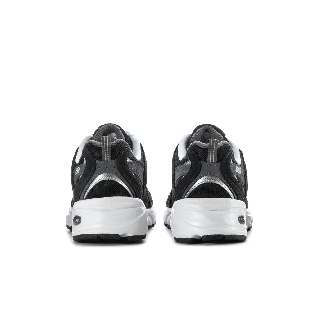 530 Wide - Womens