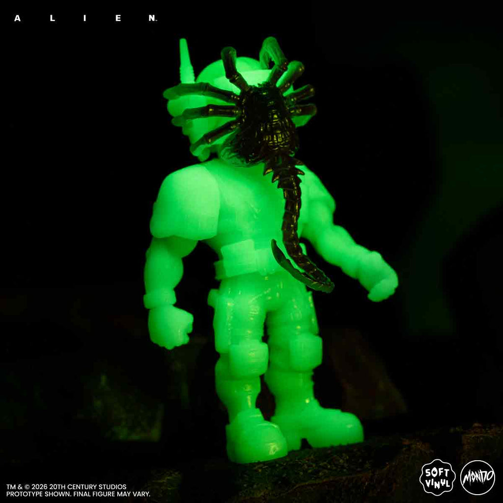 Aliens - Mantis Alien Soft Vinyl Figure - Cherry Blossom Glow in the Dark Variant