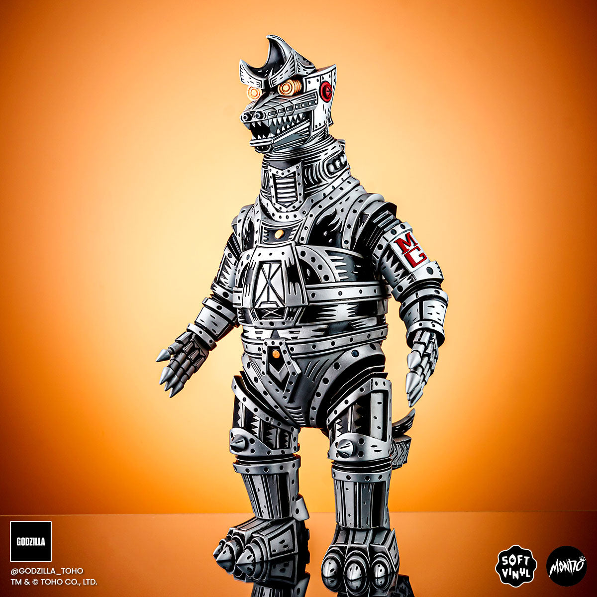 Mechagodzilla (Silver) - Vinyl Designer Figure by Attack Peter - Silver Variant Limited Edition