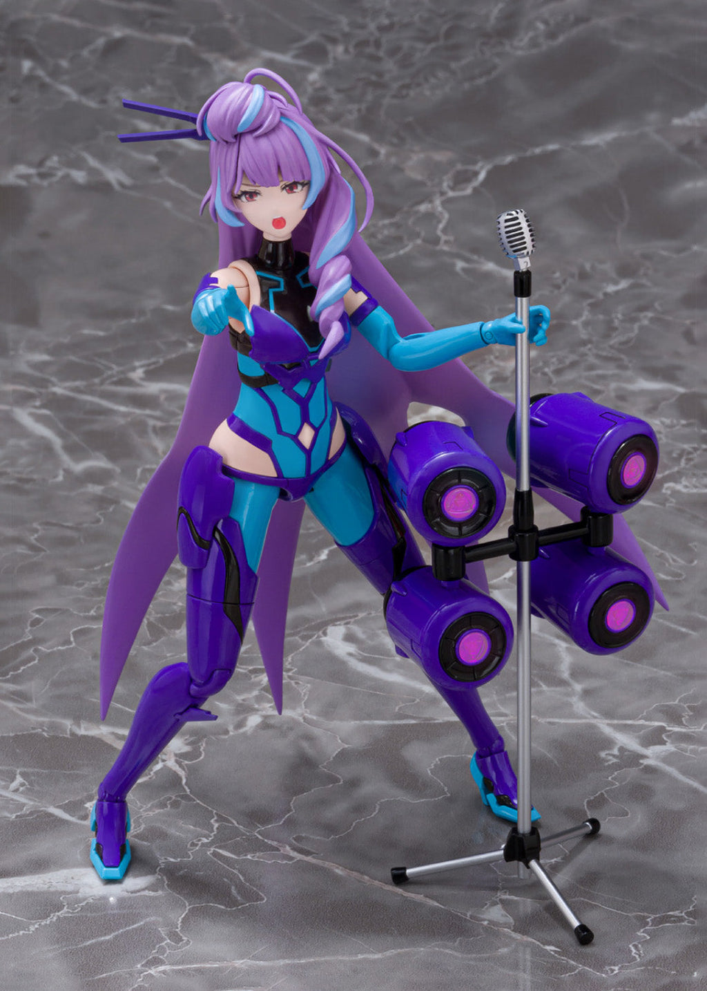 Aoshima V.F.G. No.MC-17 Macross Delta VF-31J Siegfried Mikumo Guynemer Model Kit