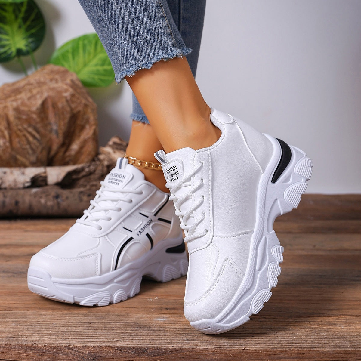 SUNKISSEDSTEP Women’s Chunky Platform Lace-Up Sneakers