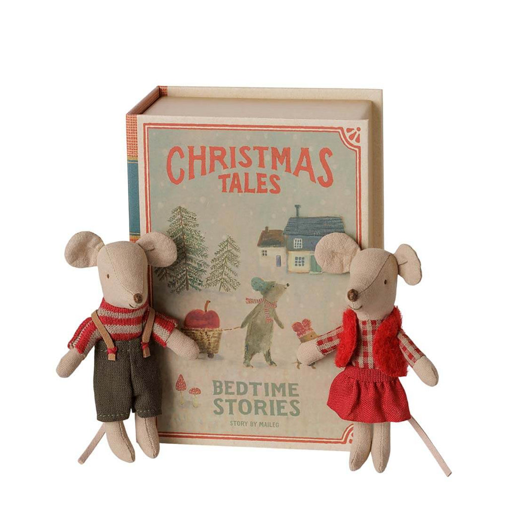 Christmas Twin Mice Little Sister and Brother in a Book