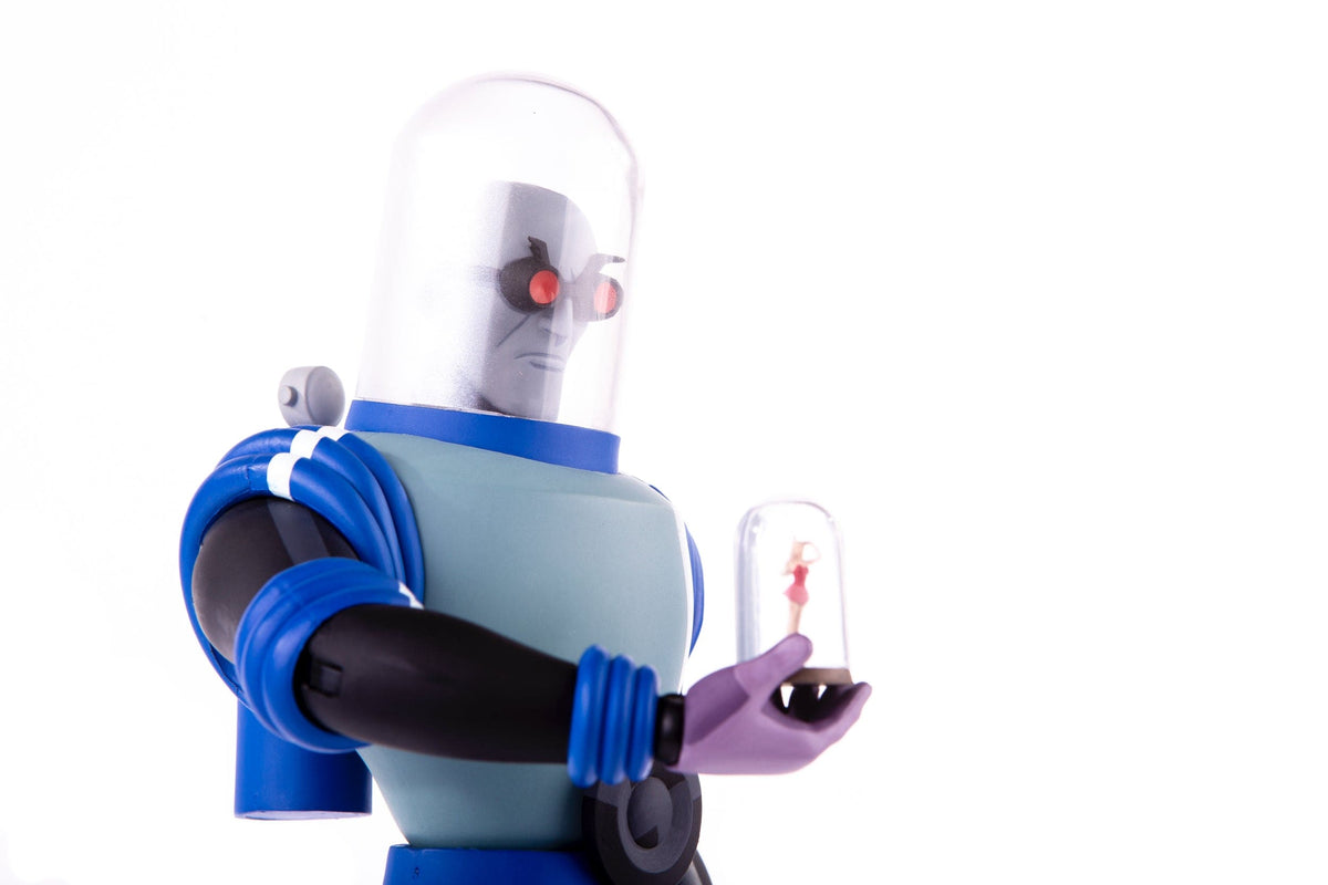 Batman: The Animated Series - Mr. Freeze 1/6 Scale Figure Exclusive