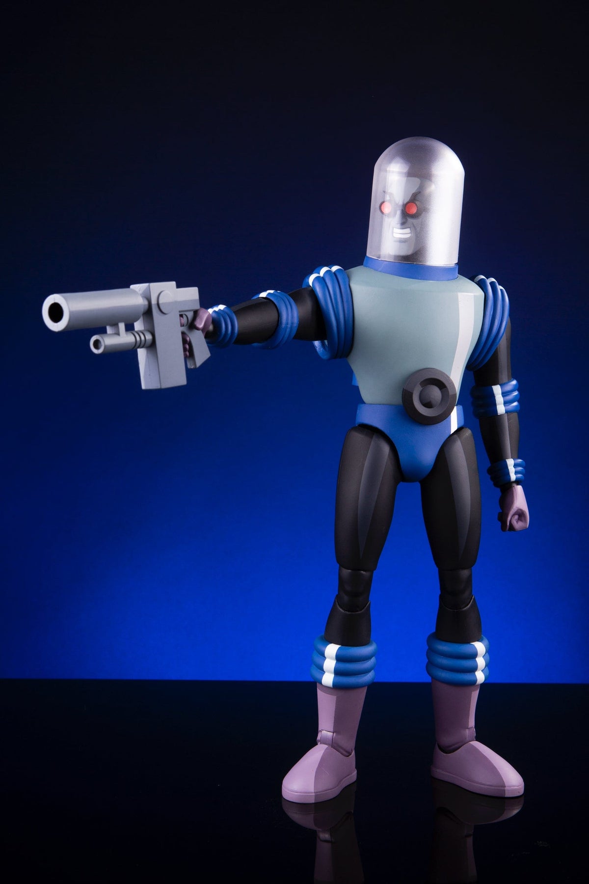 Batman: The Animated Series - Mr. Freeze 1/6 Scale Figure Exclusive