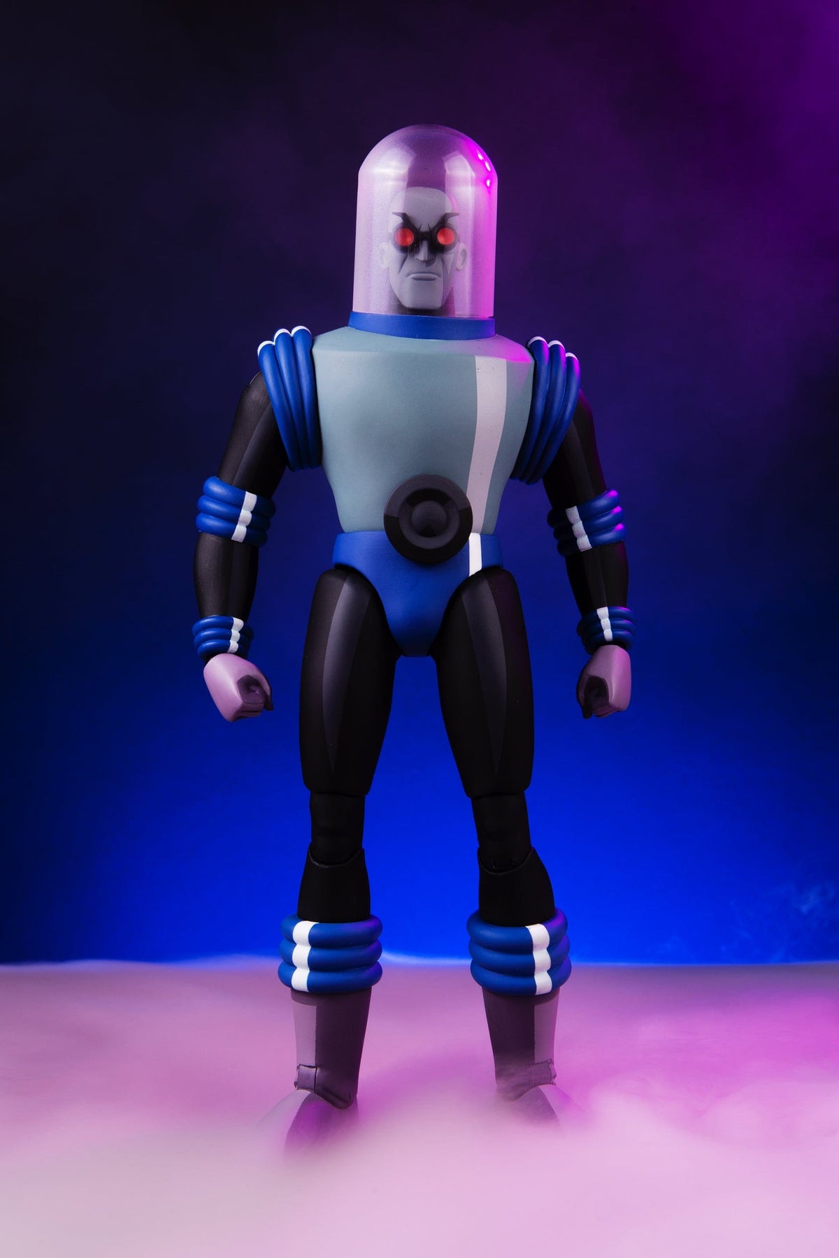 Batman: The Animated Series - Mr. Freeze 1/6 Scale Figure